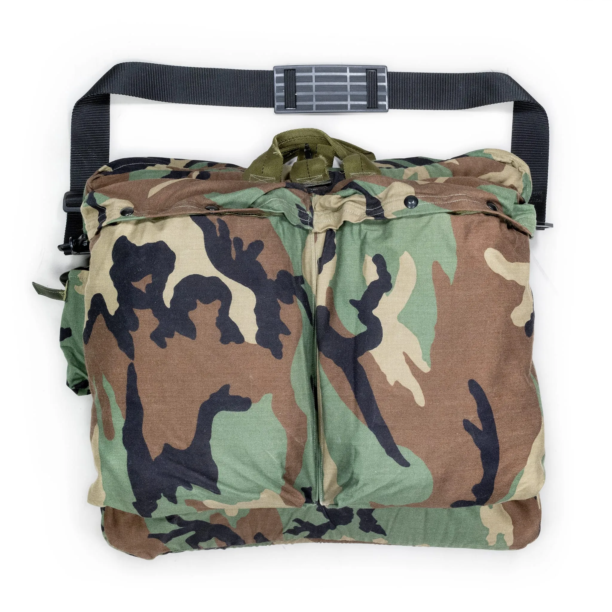 AH-64 Flyer's Helmet Bag, M81 Woodland